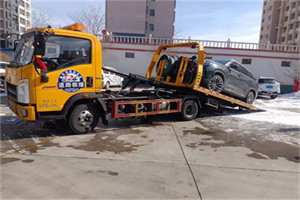 香山救援拖车费用怎么算