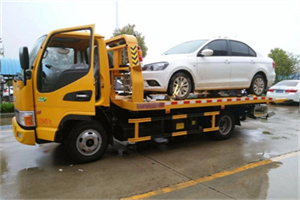 香山附近拖车救援24小时服务热线